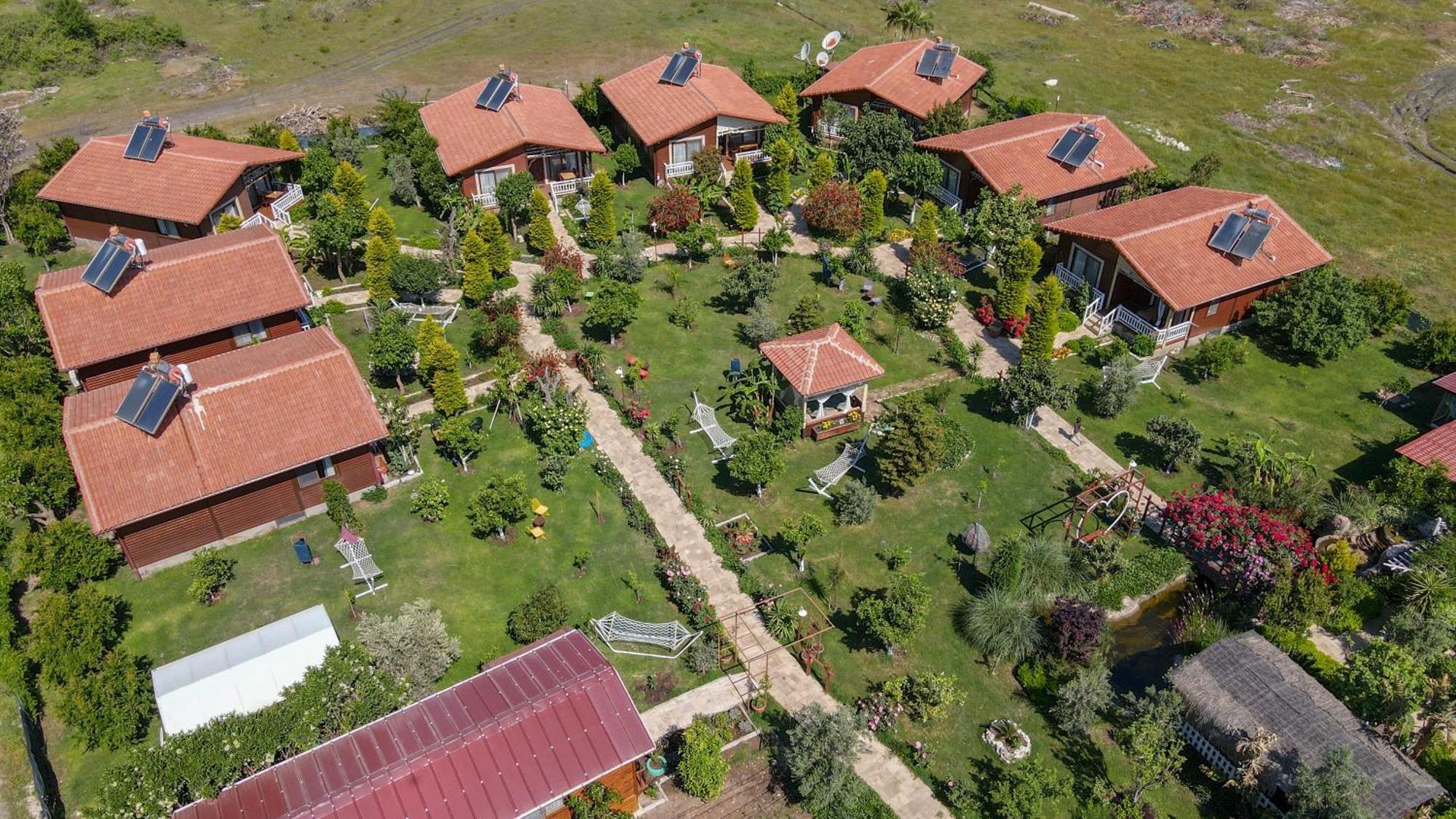 Rueya Villen Park Чирали Экстерьер фото