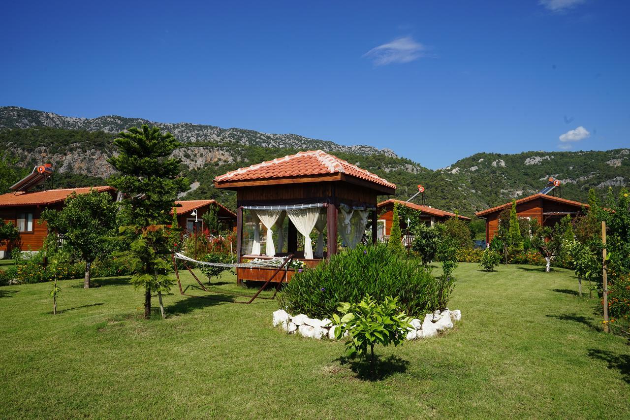 Rueya Villen Park Чирали Экстерьер фото