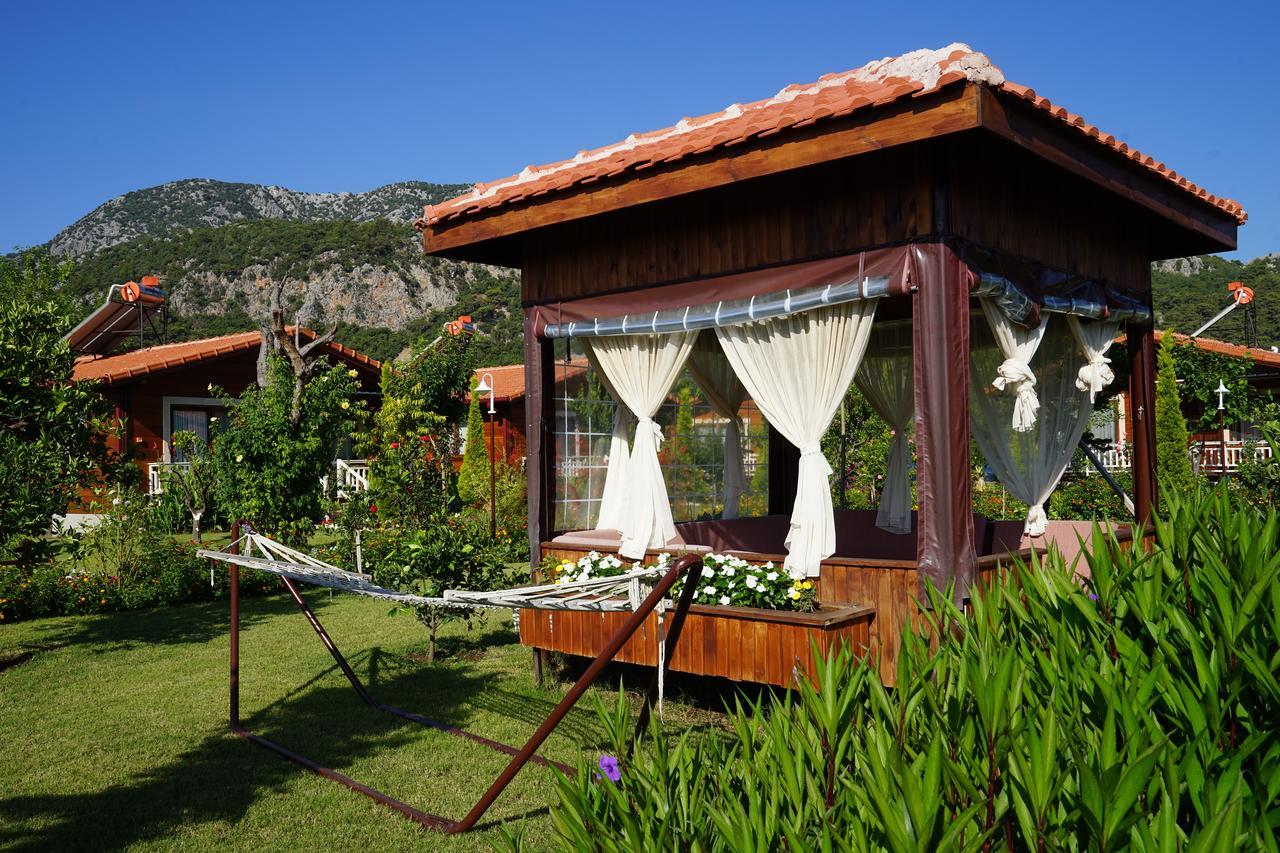 Rueya Villen Park Чирали Экстерьер фото